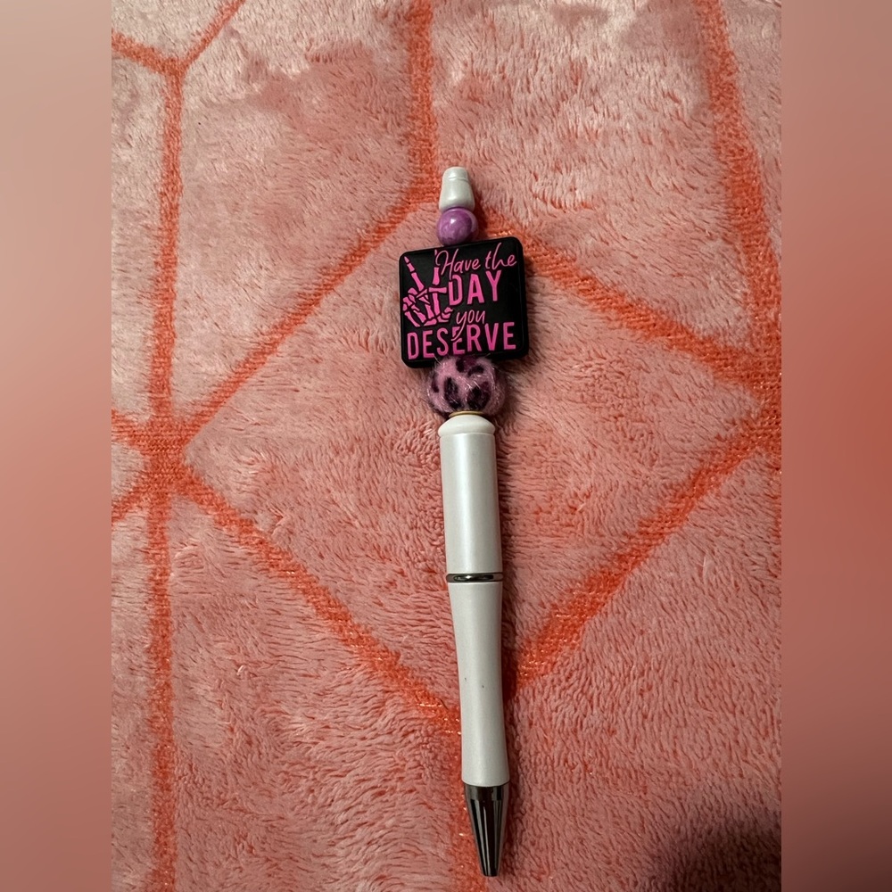 ✨New✨ Hand Beaded Pen ✌️
